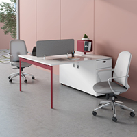 Chaise de bureau minimaliste de luxe léger, combinaison moderne, table de personnel blanche 2-4 places avec fonction de rangement et gestion des câbles