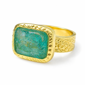 Anello retrò con pietra verde incisa, design con motivo tribale, gioiello alla moda per l'uso quotidiano - Product Image 1