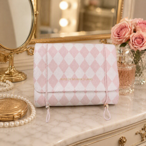 Sac de maquillage de voyage pliable <span class=keywords><strong>OLA</strong></span> <span class=keywords><strong>OLA</strong></span> à grande capacité, léger, en PU, avec fermeture éclair détachable, pour femme, vente directe, tendance - Product Image 1