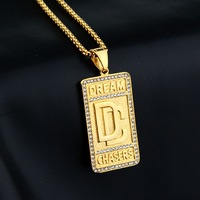 Collier avec pendentifs et breloques en alliage de zircon glacé, style hip-hop, pour la vente en gros