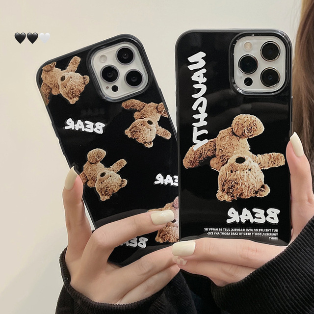 Street-Style Painted Teddy Bear Animal Design Mobile Phone Case for 16 Pro Max Glossy Soft Cover 360 Protection