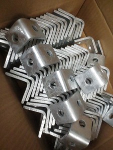 Factory Directly Sale Easy Fixing Hot Dip Galvanized 6mm Thickness Two Holes "L"Shape Angle Bracket for Assembling with Channel - Product Image 5