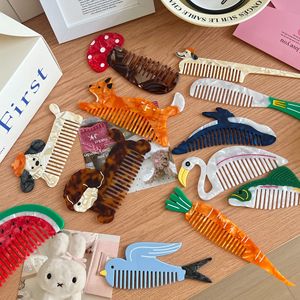 หวีผมอะซิเตทขนาดเล็ก ดีไซน์น่ารัก รูปสัตว์ <span class=keywords><strong>ผัก</strong></span> ผลไม้ <span class=keywords><strong>ปลา</strong></span> แยกเส้นผมง่าย - Product Image 4