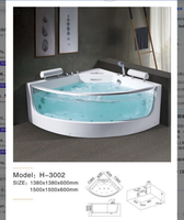 Bain à remous d'angle moderne en acrylique HG avec fenêtre de visualisation incurvée, appuie-têtes blancs et douchette à main pour projets résidentiels et hôteliers