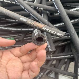 Hydraulische Slang 1 Inch Opgerolde Hydraulische Slang 4000 Psi Bulk Hydraulische Slang Met 2 Hoge Trekstaaldraad Vlecht - Product Image 2