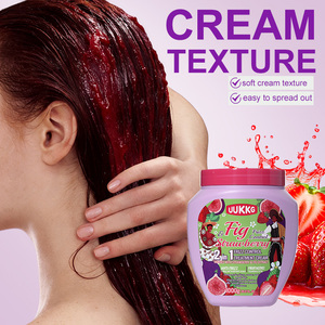 UUKKG 1KG Maschera per <span class=keywords><strong>Capelli</strong></span> Idratante al Melone, Fragola, Fico e Banana <span class=keywords><strong>con</strong></span> <span class=keywords><strong>Cheratina</strong></span> e Collagene per <span class=keywords><strong>Capelli</strong></span> Secchi e Danneggiati - Product Image 3