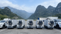 YIXINDIAN Station de Recharge Mobile Solaire pour Secours et Stockage d'Énergie 48kWh 65kWh 75kWh 100kWh avec Contrôleur MPPT Intelligent et Robot
