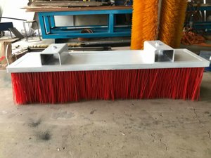 Bàn Chải Làm Sạch Quét Sân Xe Nâng - Product Image 6