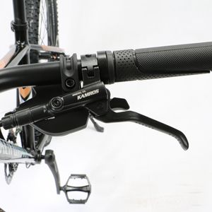 Vélo de montagne en aluminium à 24 vitesses, 26 pouces, avec <span class=keywords><strong>cadre</strong></span> en alliage d'aluminium, fourche à suspension et pédales ordinaires – Meilleures ventes - Product Image 5