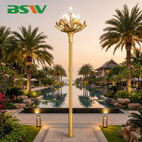 Lámpara Decorativa de Estilo Chino BSW, Poste de Luz con Flor de Loto y Base Dorada Ornamentada para Áreas Residenciales de Alta Gama