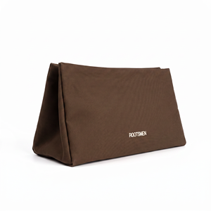 Grande trousse de toilette en PU durable et tendance avec fermeture ouverte marron pour les voyages et le rangement du maquillage - Product Image 5
