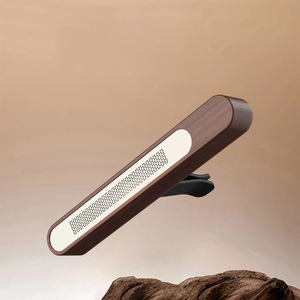 Diffuseur d'huiles essentielles pour <span class=keywords><strong>voiture</strong></span>, clip de ventilation, longue durée (80 jours), facile à fixer sur la grille de ventilation pour <span class=keywords><strong>voiture</strong></span>, maison, bureau et plus encore - Product Image 1