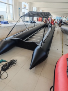 Gommone Sportivo Gonfiabile per 40 Persone, Tubo Galleggiante <span class=keywords><strong>da</strong></span> <span class=keywords><strong>10</strong></span> <span class=keywords><strong>Metri</strong></span>, Pontone in PVC ASA-1000 <span class=keywords><strong>da</strong></span> 1,2 mm in Vendita - Product Image 2