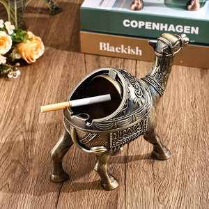 <span class=keywords><strong>Cendrier</strong></span> en métal de chameau pour la maison salon rétro bureau avec couvercle anti-cendres volantes souvenir de voyage grand <span class=keywords><strong>cendrier</strong></span> - Product Image 3