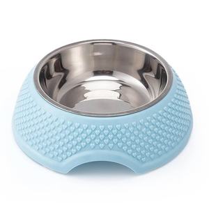 Comedouro Durável Moderno Estereoscópico 3D em Forma de Coração para Cães com Suporte Removível e Superfície Completa, Tigela para Alimentos de Animais de Estimação em PP e Aço Inoxidável com Capacidade de 5L - Product Image 5