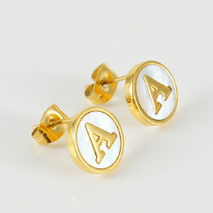 Diseñador inicial letras del alfabeto chapado en oro 18K impermeable Stud Acero inoxidable joyería de moda pendientes para Mujer Para Mujer - Product Image 5