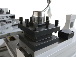 CW6163 大型横型旋盤、多機能金属加工機、汎用切削旋盤 - Product Image 6