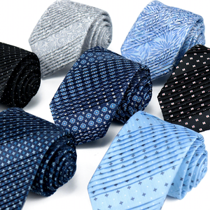 Corbata de Seda con Estampado Floral Paisley Premium Hecha <span class=keywords><strong>a</strong></span> <span class=keywords><strong>Mano</strong></span>, Corbata de Fabricante con Logotipo, Corbata Plisada <span class=keywords><strong>para</strong></span> Hombre - Product Image 1