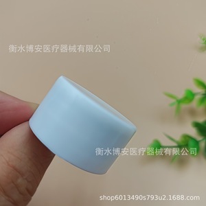 Tapa de rosca de plástico blanca de varios tamaños con superficie lisa para botellas y contenedores - Product Image 4