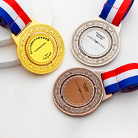 Médaille promotionnelle personnalisée en alliage de zinc durable, fabriquée en or, argent, bronze, gravée, marathon, course à pied, triathlon, sport, finisseur