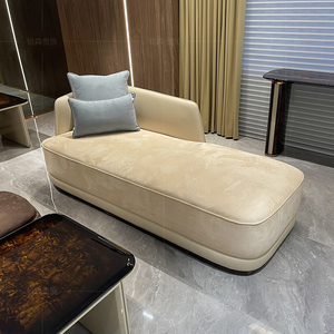 Sofá italiano de cuero de lujo para sala de estar de Villa. Juego de sofás de cuero italiano para sala de estar. Producto personalizado. - Product Image 4