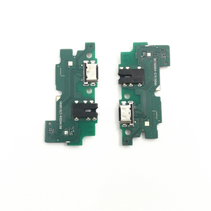 Remplacement de la carte du port de charge pour <span class=keywords><strong>Samsung</strong></span> <span class=keywords><strong>Galaxy</strong></span> A20 A205 <span class=keywords><strong>Chargeur</strong></span> de charge USB Dock Port Connector Flex - Product Image 1