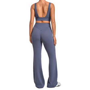 <span class=keywords><strong>Ensemble</strong></span> de yoga 2 pièces YIYI pour femme : Soutien-gorge de sport moulant et legging évasé taille haute extensible respirant pour le fitness - Product Image 5