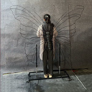 Nouveau support de fleurs artificielles papillon pour décorations de mariage, arrière-plan de fenêtre, aménagement de banquets d'anniversaire - <span class=keywords><strong>Iris</strong></span> - Product Image 2
