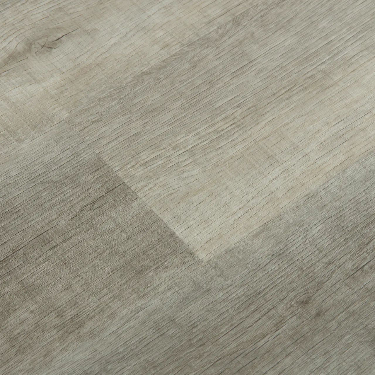 สีเทาเข้ม