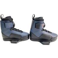 La dernière mode chaussures de ski nautique professionnel hommes queue vague planche ski nautique fixe fermer le nez Style