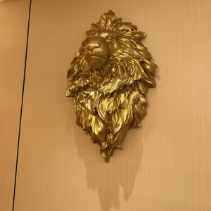 Décoration intérieure moderne <span class=keywords><strong>Statue</strong></span> <span class=keywords><strong>de</strong></span> tête <span class=keywords><strong>de</strong></span> <span class=keywords><strong>lion</strong></span> murale <span class=keywords><strong>de</strong></span> luxe Intérieur Hôtel Tête <span class=keywords><strong>de</strong></span> <span class=keywords><strong>lion</strong></span> Tenture murale Art Sculpture tête <span class=keywords><strong>de</strong></span> <span class=keywords><strong>lion</strong></span> <span class=keywords><strong>en</strong></span> relief - Product Image 4
