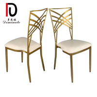 Chaise Chiavari en Métal Or Blanc de Fabrication Chinoise avec Coussin pour Mariages et Banquets – Fournitures d'Usine
