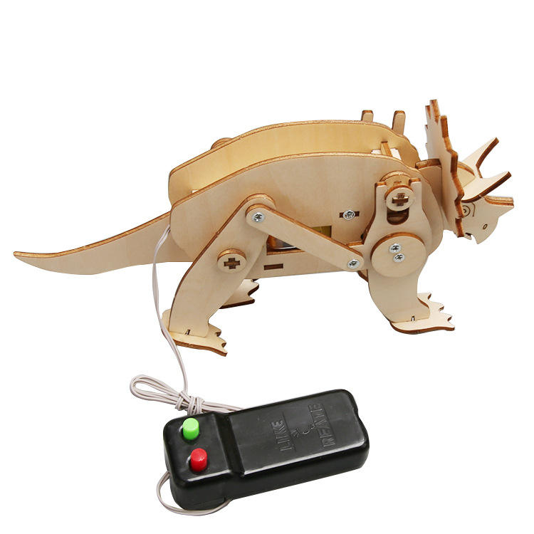 Tricératops mécanique