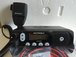 Sistema de Comunicación DMR GM3688 EM400 CM300 CM160 para Radio Móvil VHF Inalámbrica para Automóvil de Largo Alcance - Product Image 1