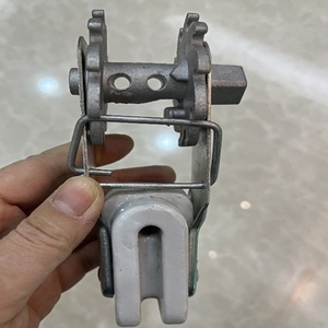 Tensor de alambre de seguridad Valla de alambre de púas de estilo alto con marco de acero y hierro Hardware fácilmente ensamblado Para cercas de eslabones de cadena - Product Image 4