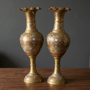 Jarrón Decorativo de Latón Estilo Europeo Antiguo para Mesa, Tamaño S, Marca Chaman India - Product Image 2