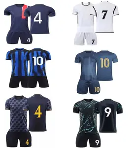 Maglia da calcio traspirante, di alta qualità e a prezzi accessibili all'ingrosso 2024 da uomo a maniche corte bianco nuovo design ultima squadra di calcio