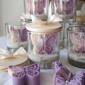 Candele Profumate di Lusso in Cera di Soia Personalizzate all'Ingrosso, Eleganti Candele per Baby Shower con Farfalle <span class=keywords><strong>Rosa</strong></span> e Viola con Coperchi - Product Image 2