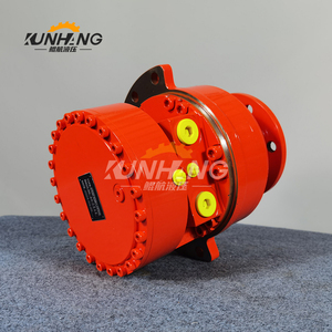 Motor de tracción de ruedas para minicargadoras T190, 2405486, con pernos de punta larga y corta - Product Image 5
