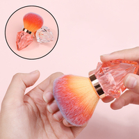 Brosses douces pour enlever la poudre de manucure, brosses de nettoyage des ongles en forme de diamant