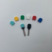 Capuchon anti-poussière en silicone réutilisable pour ferrule MPO MT à fibre optique, protection des extrémités, codage couleur, certifié 5G RoHS, vente en gros d'usine