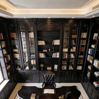 Armoire de fond murale en bois massif de style gothique classique avec portes vitrées et bibliothèque d'angle sculptée pour bureau de villa