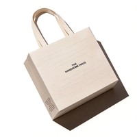 Sacs en papier blancs de luxe écologiques personnalisés pour mariage, sacs cadeaux haut de gamme de qualité supérieure, logo personnalisé, promotion, poignées à cordon