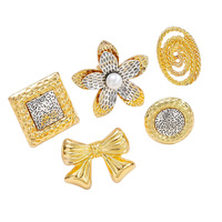 2025 Sommer Hot Selling Pearl Intarsien Unregelmäßige Blumen ring Legierung Vergoldet Damen ring Modeschmuck