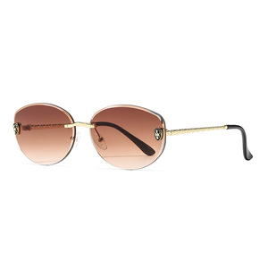 Gafas de Sol Sin Marco 2025 para Mujer, Montura Metálica, Lentes Moradas, UV400, Ligeras, Estilo Retro Europeo - Product Image 4