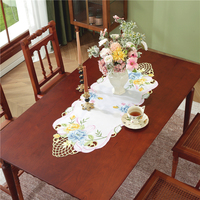 Chemin de table et napperon à fleurs brodées pour la maison salon salle à manger cuisine banquet de mariage
