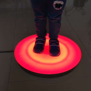 Dalles de sol rondes lumineuses interactives, sensibles au toucher, <span class=keywords><strong>LED</strong></span>, pour la décoration de discothèque - Product Image 1