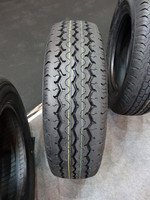 Pneus de voiture neufs Ling Long 225/45R17 245/75R16 215/65R16 205/55R16 205/60R14 Radiaux sans chambre à air en caoutchouc naturel Vitesse H 100000km