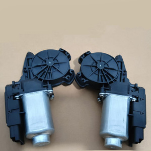 มอเตอร์ปรับกระจกหน้าต่าง 82450-1R010 82460-0U000 สำหรับรถยนต์ฮุนได เอคเซนต์ ปี 2014 2015 2016 2017 อะไหล่ซ่อมแซมทดแทน - Product Image 4