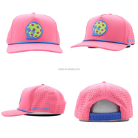 Casquette de golf imperméable à 5 panneaux avec logo en PVC OEM, perforations laser respirantes, idéale pour le sport et l'usage quotidien – Vente directe usine